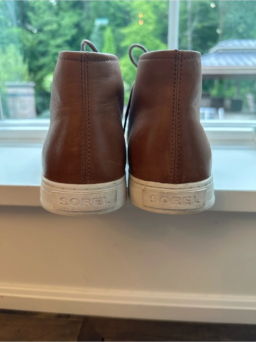 Sorel smooth tan